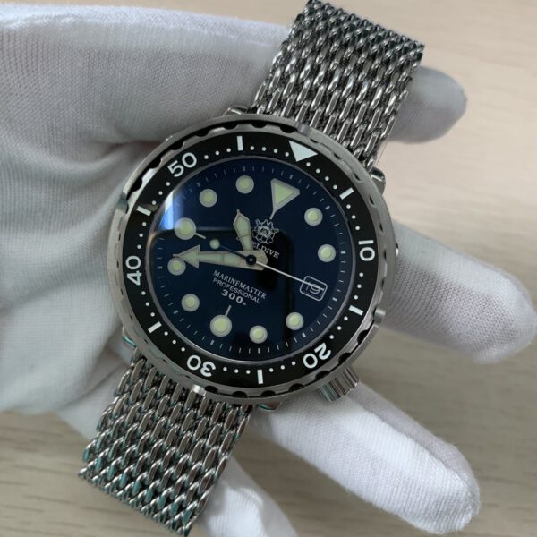 Steeldive SD1975 ”Tuna” Mesh Strap Diver 300m Automatic NH35 Automatic  Movement - Straps and More